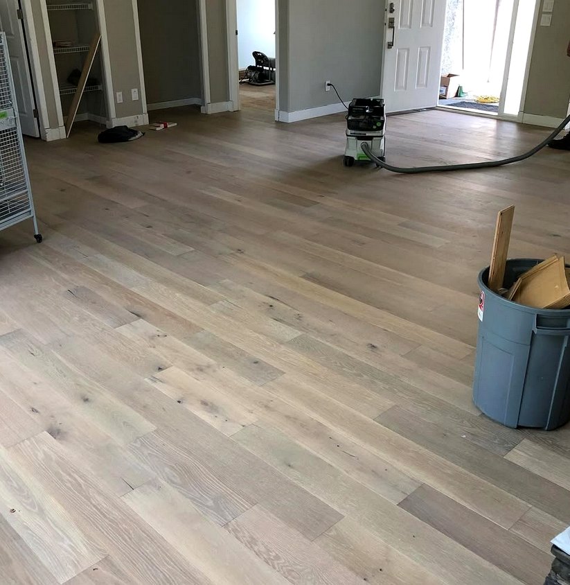 Character white oak hardwood